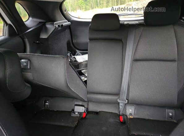 3MVDMBCL6MM240257 2021 MAZDA CX-30 Белый Вид задних сидений