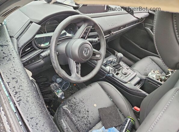 3MVDMBCL9TM132701 2026 MAZDA CX-30 Черный Вид панели приборов