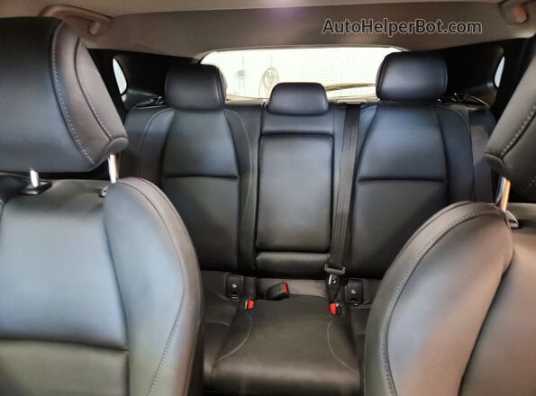 3MVDMBCM0RM670754 2024 MAZDA CX-30 Gray Vista de los asientos traseros