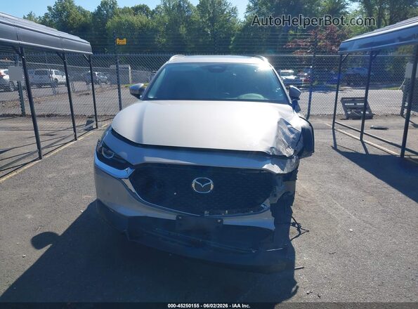 3MVDMBCM0RM711691 2024 MAZDA CX-30 Silver Вид задньої частини салону