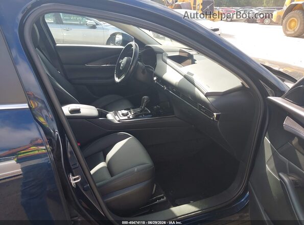 3MVDMBCM1RM714812 2024 MAZDA CX-30 Blue Widok wnętrza z przodu