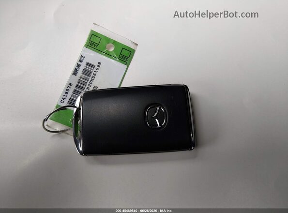 3MVDMBCM2PM561628 2023 MAZDA CX-30 White Widok deski rozdzielczej
