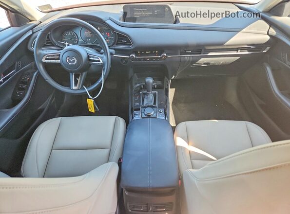 3MVDMBCM3PM517931 2023 MAZDA CX-30 Red Вид панелі приладів