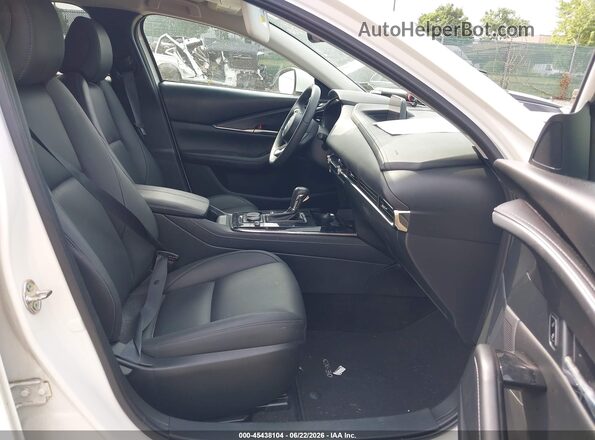 3MVDMBCM3SM783703 2025 MAZDA CX-30 White Սալոնի դիմացի տեսք