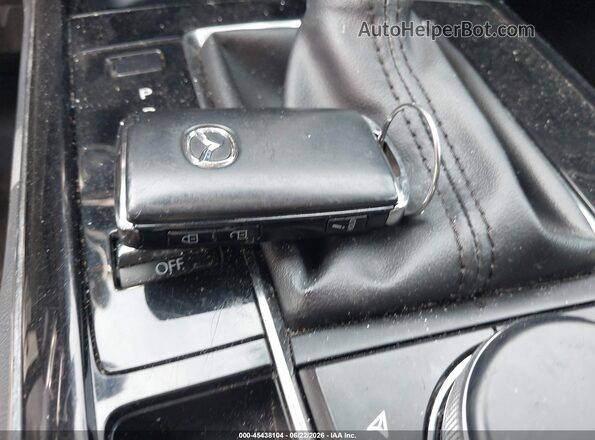 3MVDMBCM3SM783703 2025 MAZDA CX-30 White Առջևի վահանակի տեսք