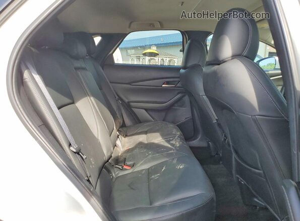 3MVDMBCM4RM629754 2024 MAZDA CX-30 White უკანა სალონის ხედი
