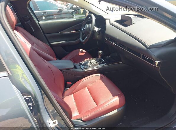 3MVDMBCM5RM649169 2024 MAZDA CX-30 Gray Front interior view