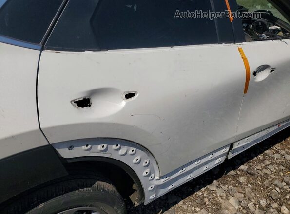 3MVDMBCM5RM664190 2024 MAZDA CX-30 White Սալոնի հետևի տեսք
