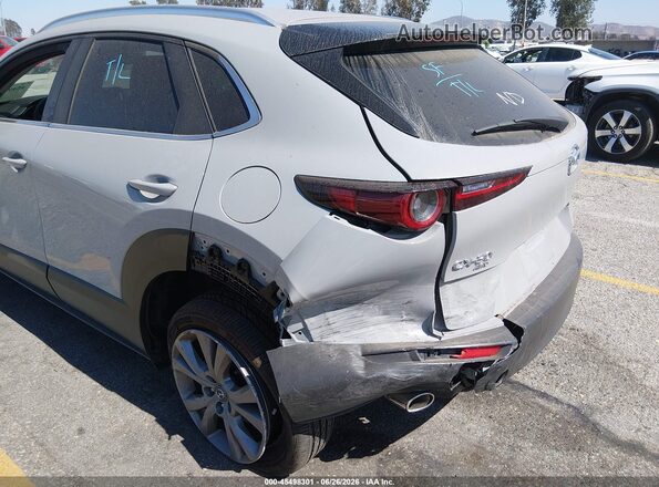 3MVDMBCM5SM838720 2025 MAZDA CX-30 Silver Front view