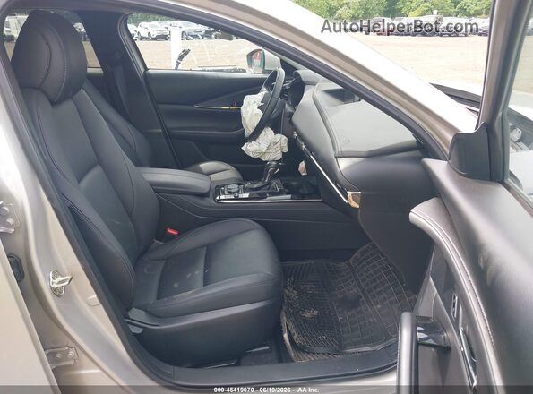 3MVDMBCM7PM549054 2023 MAZDA CX-30 Beige Սալոնի դիմացի տեսք