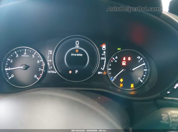 3MVDMBCM8RM684546 2024 MAZDA CX-30 Red Widok tylnych siedzeń