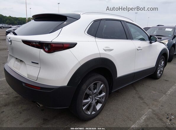 3MVDMBCM9RM630141 2024 MAZDA CX-30 White Rear right