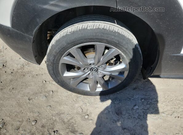 3MVDMBCM9SM786136 2025 MAZDA CX-30 White 