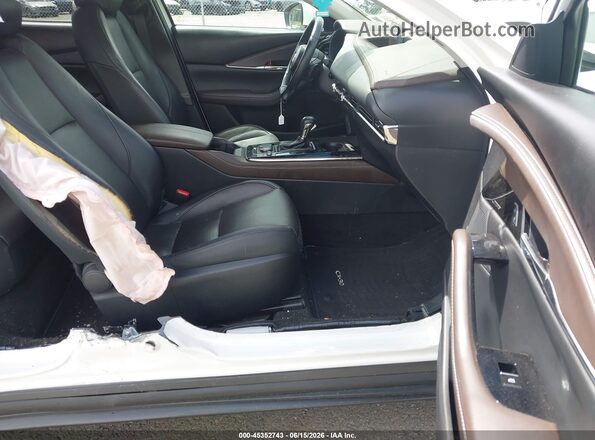 3MVDMBDL2NM414485 2022 MAZDA CX-30 White წინა სალონის ხედი