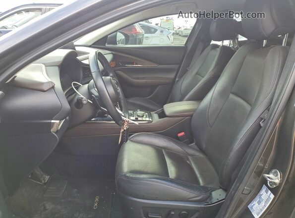 3MVDMBDL7MM210067 2021 MAZDA CX-30 Gray Vista interior delantera
