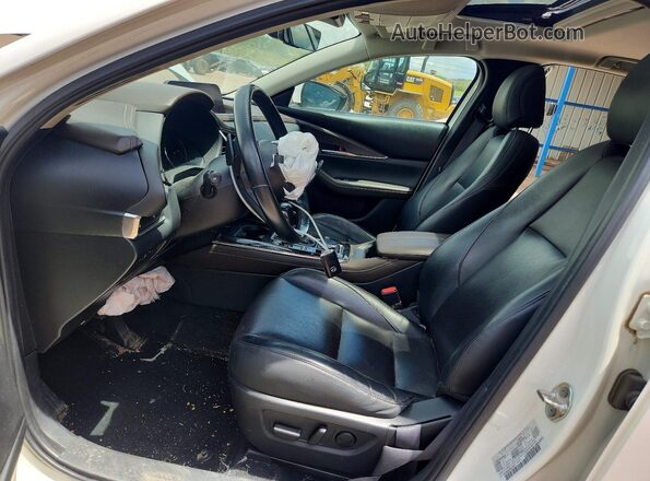 3MVDMBDM2MM219672 2021 MAZDA CX-30 White Вид салону спереду