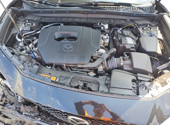 3MVDMBDM3SM796112 2025 MAZDA CX-30 Black Engine compartment view