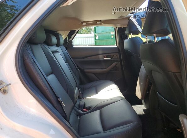 3MVDMBDM7MM218033 2021 MAZDA CX-30 White Вид задньої частини салону