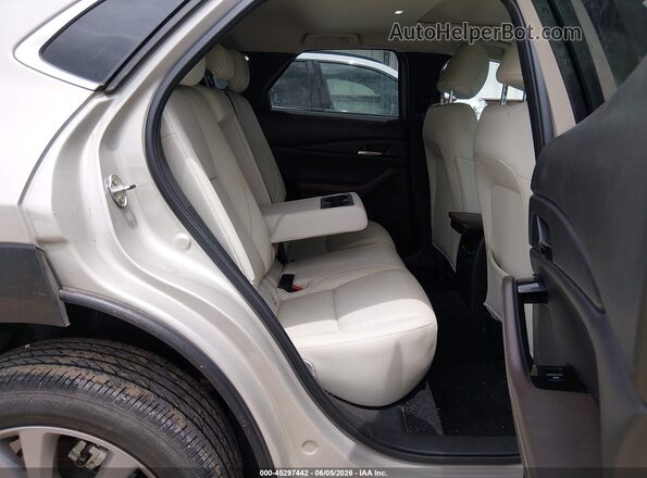 3MVDMBDM7PM580383 2023 MAZDA CX-30 Cream Widok naklejki z numerem VIN