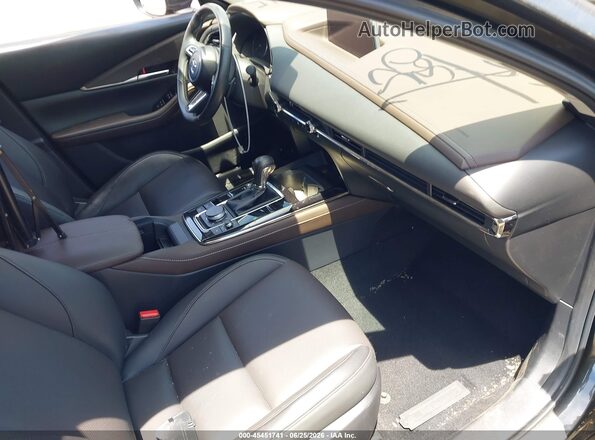 3MVDMBDY3MM307598 2021 MAZDA CX-30 Gray Front interior view