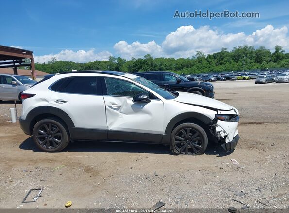 3MVDMBDY3SM784156 2025 MAZDA CX-30 White Rear interior view