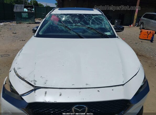 3MVDMBDY3SM784156 2025 MAZDA CX-30 White Front view