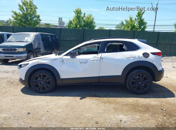 3MVDMBDY3SM784156 2025 MAZDA CX-30 White 360 interior view