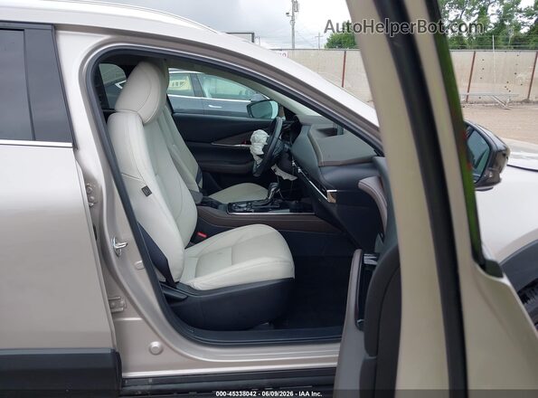 3MVDMBDY5RM617100 2024 MAZDA CX-30 Gold წინა სალონის ხედი