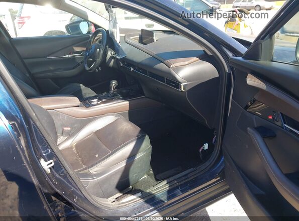 3MVDMBEM4LM124477 2020 MAZDA CX-30 Dark Blue Вид салону спереду