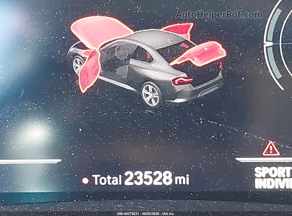 3MW23CM02N8C48868 2022 BMW 2 SERIES Purple 