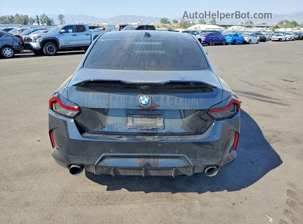 3MW23CM05S8F04660 2025 BMW 2 SERIES Black უკანა ხედი