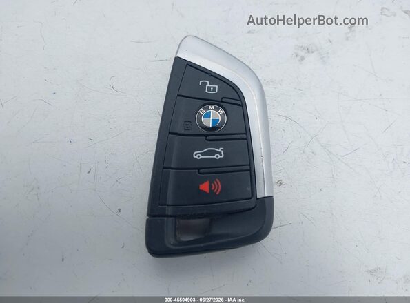3MW33CM00P8C81066 2023 BMW 2 SERIES Blue Widok deski rozdzielczej