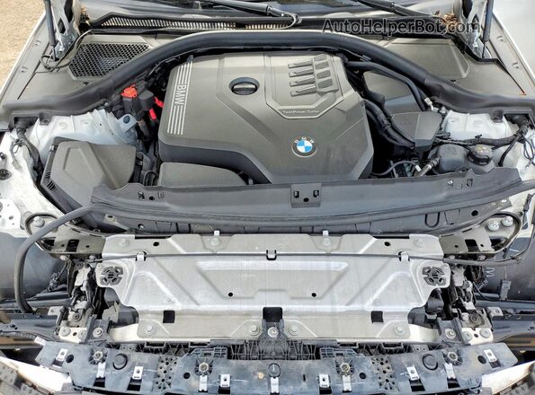 3MW33CM03P8D24735 2023 BMW OTHER White უკანა სალონის ხედი