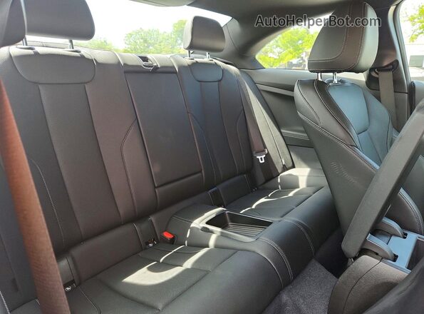 3MW33CM07R8E57288 2024 BMW 2 SERIES Blue Widok tylnych siedzeń