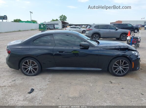 3MW33CM0XR8E13883 2024 BMW 2 SERIES Black Rear interior view