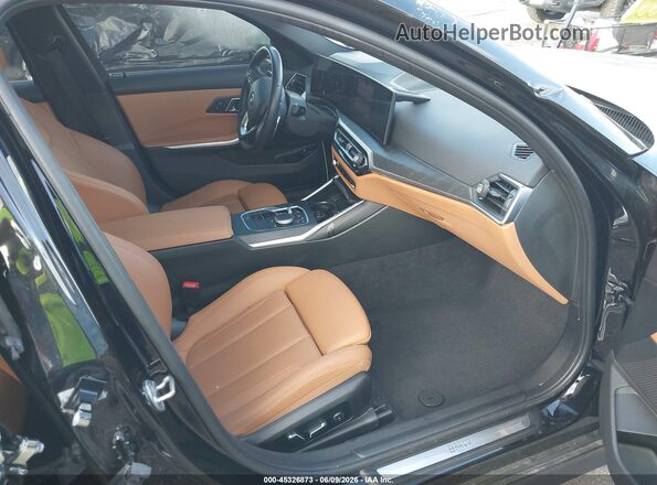 3MW39FS07R8E04769 2024 BMW 3 SERIES Black წინა სალონის ხედი
