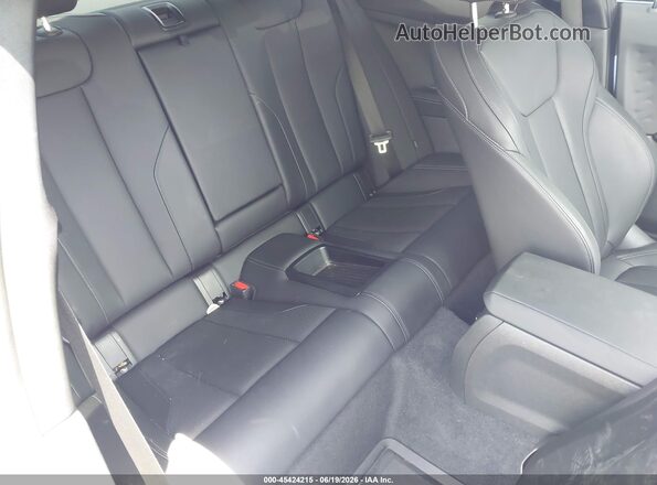 3MW43CM05S8F24979 2025 BMW M2 Blue Vista de la etiqueta del VIN