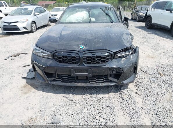 3MW49FF04P8C96199 2023 BMW M3 Black Vista interior trasera