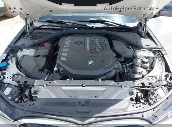 3MW49FF06P8C88735 2023 BMW M3 White Հետևի տեսք