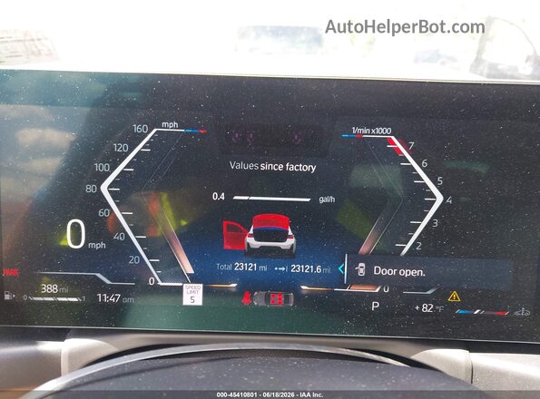 3MW49FF06P8C88735 2023 BMW M3 White Հետևի նստատեղերի տեսք