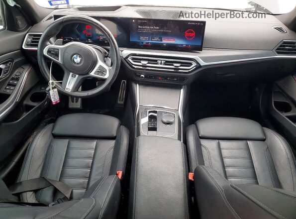 3MW49FF09P8C96375 2023 BMW M3 Black Առջևի վահանակի տեսք