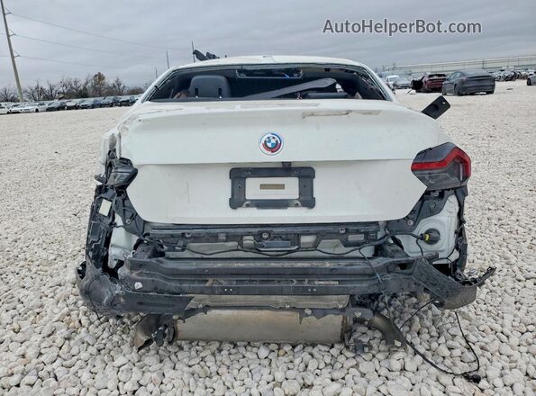 3MW53CM04P8D01165 2023 BMW M2 White Вид ззаду