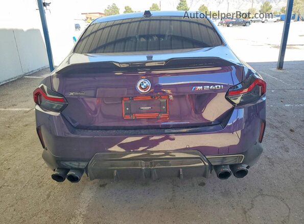 3MW53CM08P8C86847 2023 BMW M2 Purple Вид ззаду