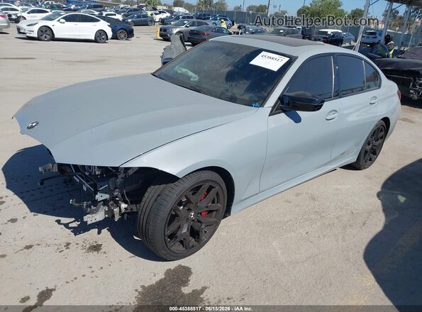 3MW59FT05S8F83200 2025 BMW M3 Gray Առջևի ձախ երեք քառորդ տեսարան
