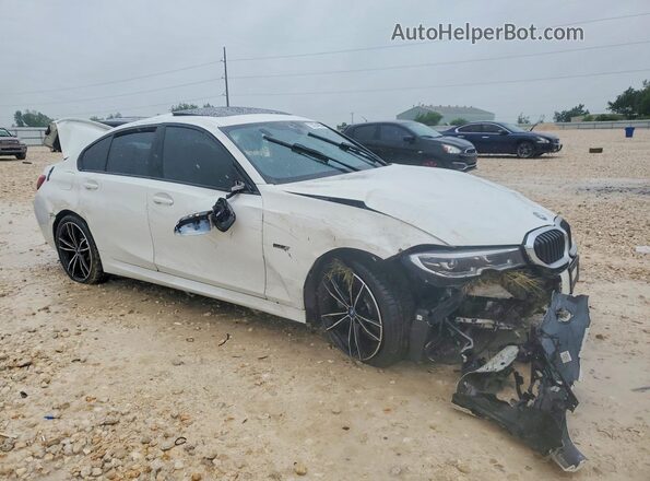 3MW5P7J01N8C62743 2022 BMW 3 SERIES White Przód prawy