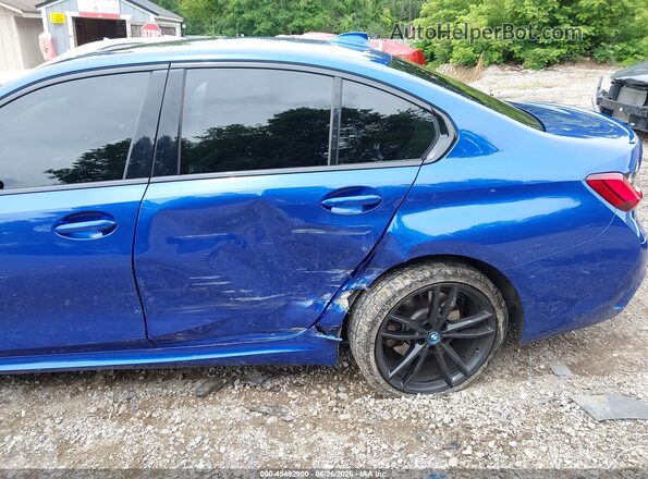 3MW5P9J0XN8C75793 2022 BMW 3 SERIES Blue Front view