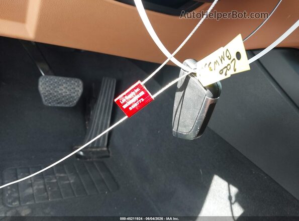 3MW5R1J00N8C69772 2022 BMW 3 SERIES Gray Widok deski rozdzielczej