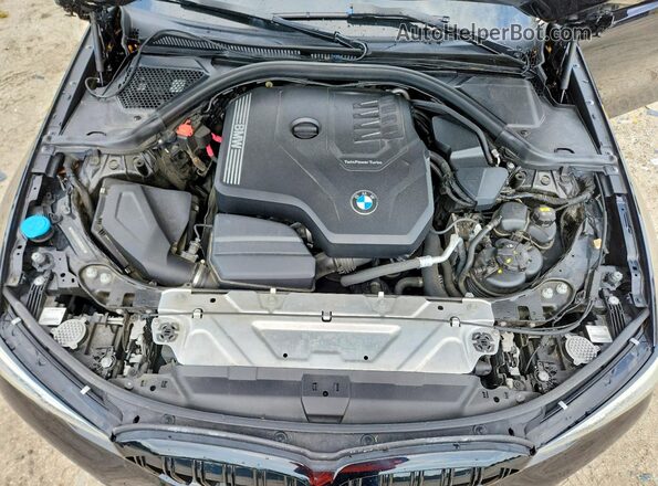3MW5R1J01M8B98046 2021 BMW OTHER Black Rear interior view