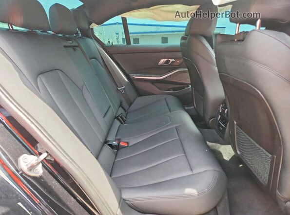 3MW5R1J01M8B98046 2021 BMW OTHER Black Rear seats view