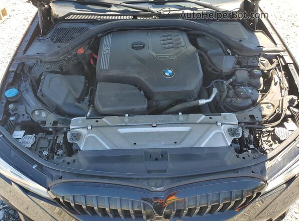 3MW5R1J03M8B68997 2021 BMW OTHER Black Rear interior view